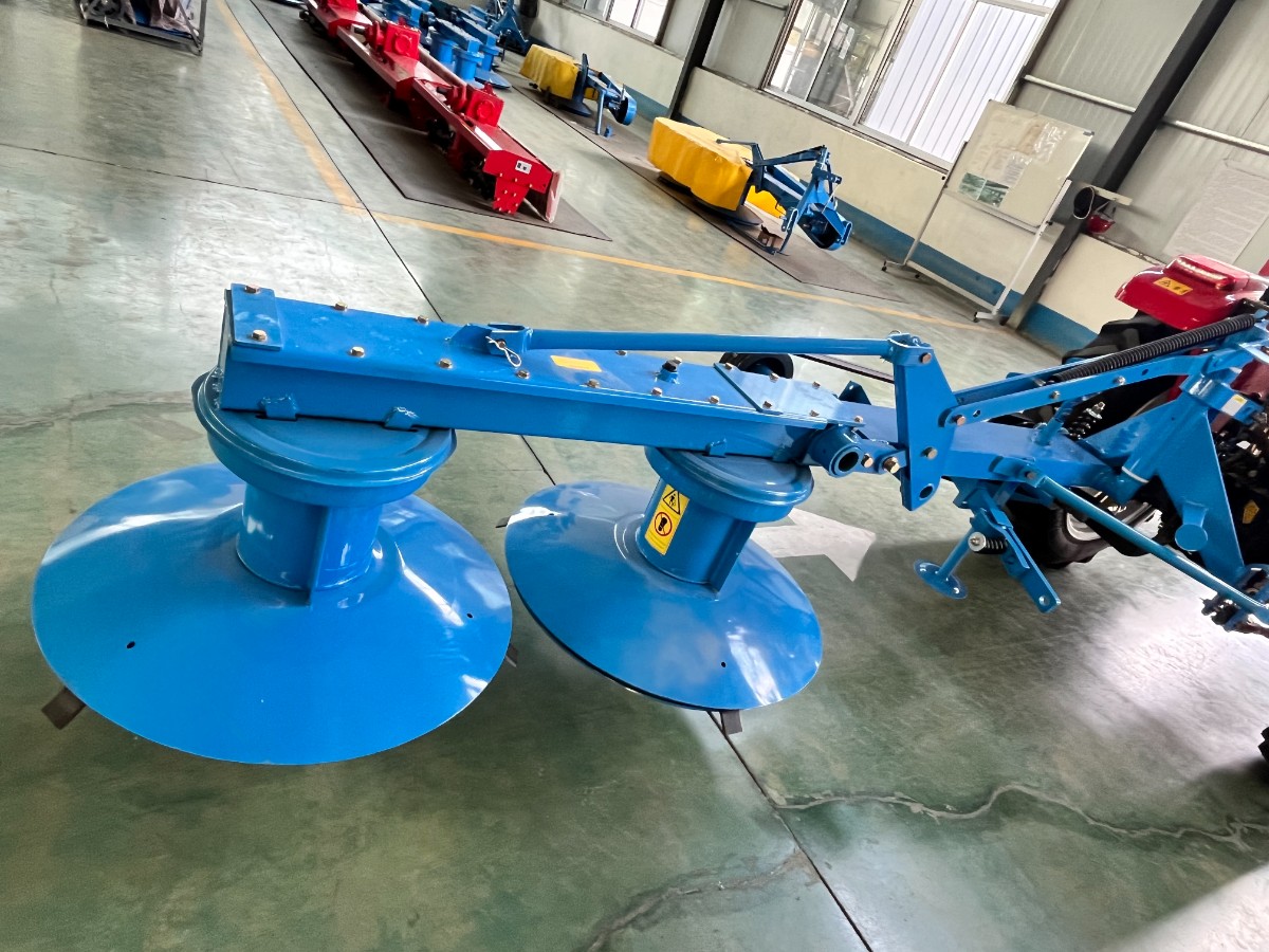 割草机启动须检查